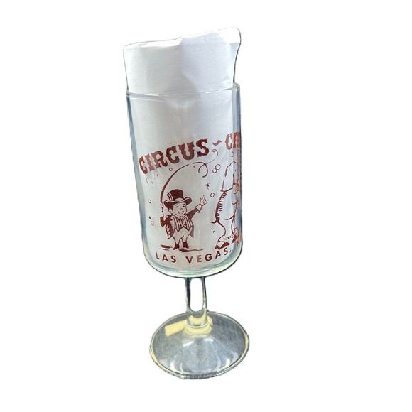 Vintage Las Vegas Casino Circus Circus Wine Glass 1970s - Picture 3 of 5